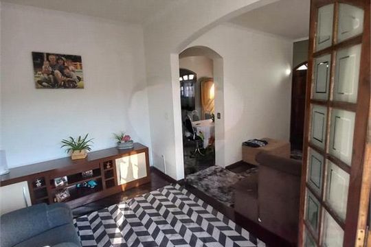Casa à venda com 3 quartos, 250m² em Jardim Utinga, Santo André