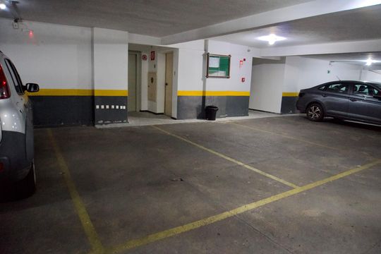 Vaga de Garagem de apartamento para alugar com 4 quartos, 200m² em Nova Granada, Belo Horizonte