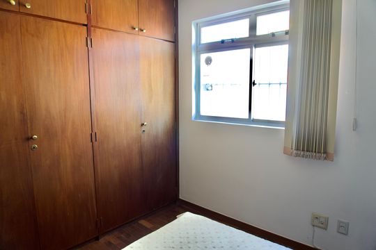 Quarto 3 de apartamento para alugar com 4 quartos, 200m² em Nova Granada, Belo Horizonte