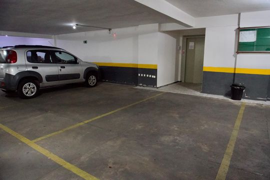 Vaga de Garagem de apartamento para alugar com 4 quartos, 200m² em Nova Granada, Belo Horizonte