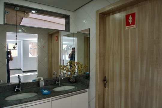 Área Comum - Salão de Festas Banheiro de apartamento para alugar com 4 quartos, 200m² em Nova Granada, Belo Horizonte