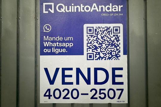 Placa de casa à venda com 4 quartos, 250m² em Granja Julieta, São Paulo