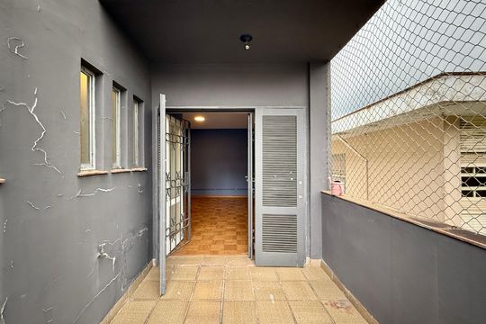 Sacada Suíte 2 de casa à venda com 4 quartos, 250m² em Granja Julieta, São Paulo