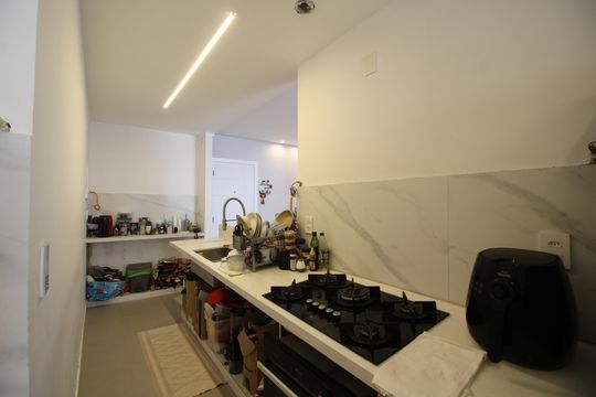 Cozinha de apartamento à venda com 2 quartos, 85m² em Anil, Rio de Janeiro