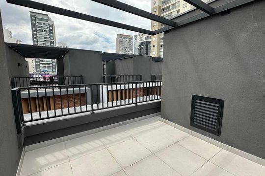 Casa de Condomínio à venda com 3 quartos, 193m² em Vila Congonhas, São Paulo
