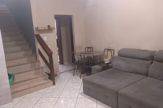 Casa para alugar com 3 quartos, 240m² em Campo Grande, Rio de Janeiro