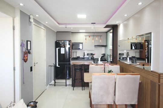 Sala de apartamento à venda com 3 quartos, 51m² em Mário Quintana, Porto Alegre