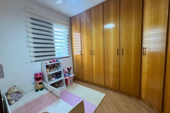 Quarto 1 de apartamento à venda com 3 quartos, 78m² em Vila Suzana, São Paulo