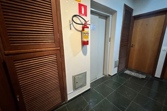 Hall serviço de apartamento à venda com 3 quartos, 78m² em Vila Suzana, São Paulo