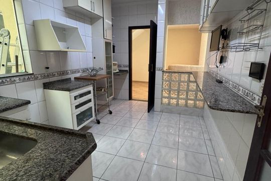 Cozinha de casa à venda com 3 quartos, 270m² em Vila Prudente, São Paulo