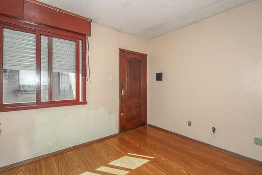 Sala de apartamento para alugar com 1 quarto, 518m² em Rubem Berta, Porto Alegre