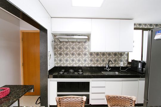 Apartamento à venda com 3 quartos, 70m² em Cinquentenario, Belo Horizonte