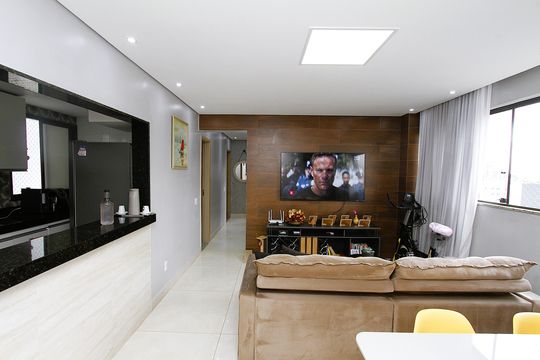 Apartamento à venda com 3 quartos, 70m² em Cinquentenario, Belo Horizonte