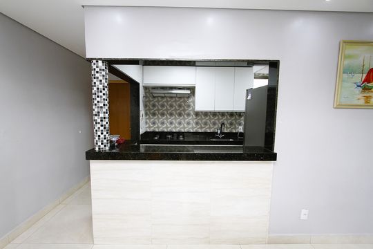Apartamento à venda com 3 quartos, 70m² em Cinquentenario, Belo Horizonte