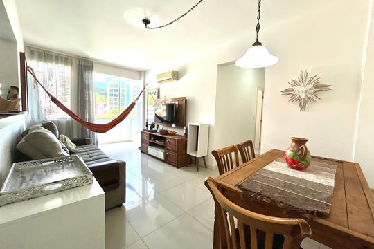 Apartamento para alugar com 2 quartos, 70m² em Centro, Florianópolis