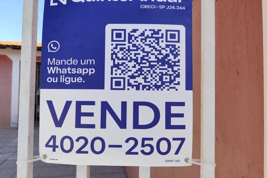 Fachada de casa à venda com 3 quartos, 157m² em Vila Bauab, São Paulo