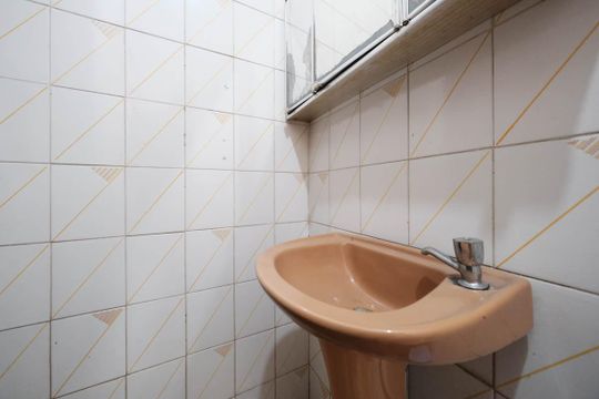 Banheiro 2 de casa à venda com 3 quartos, 157m² em Vila Bauab, São Paulo