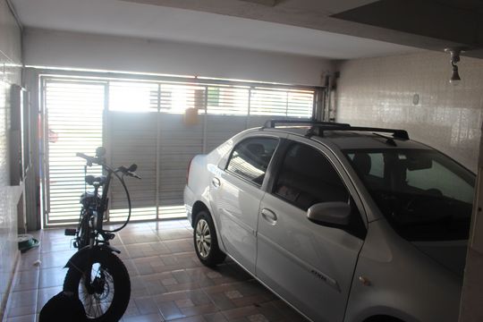 Garagem de casa à venda com 4 quartos, 363m² em Campestre, São Caetano do Sul