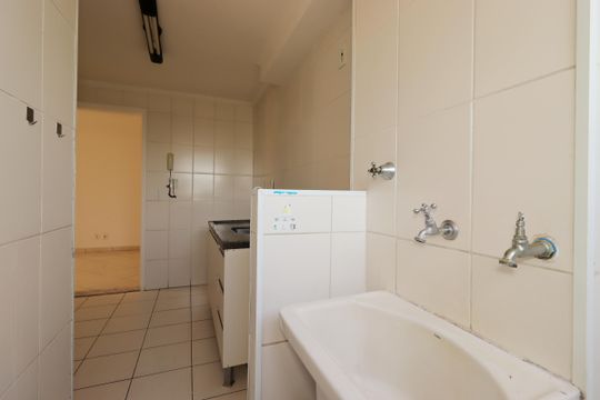 Área de Serviço de apartamento à venda com 2 quartos, 48m² em Parque Erasmo Assunção, Santo André