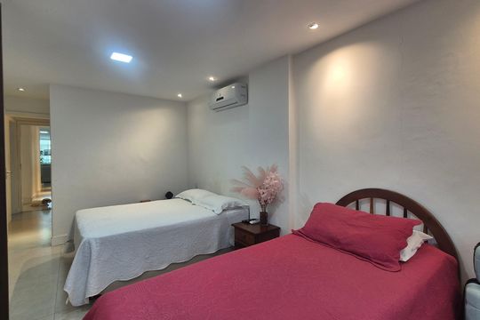 Apartamento à venda com 3 quartos, 600m² em Recreio dos Bandeirantes, Rio de Janeiro