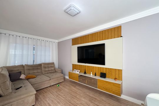 Sala de casa para alugar com 3 quartos, 206m² em Parque Selecta, São Bernardo do Campo