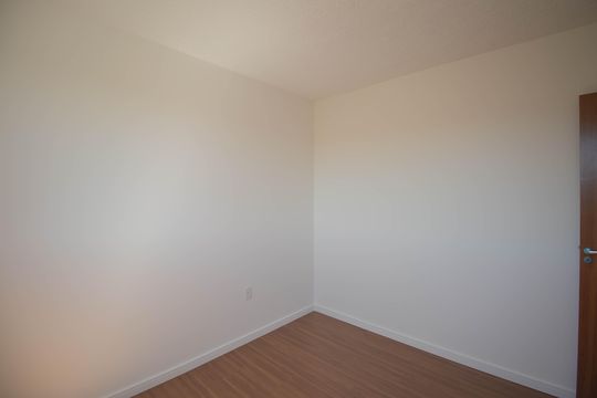 Quarto 1 de apartamento para alugar com 2 quartos, 48m² em Amendoeira, São Gonçalo
