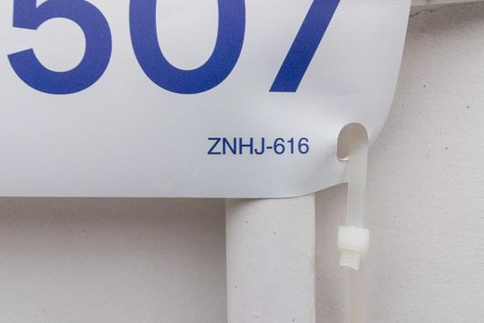 Plaquinha ZNHJ-616 de casa à venda com 2 quartos, 115m² em Cidade Líder, São Paulo