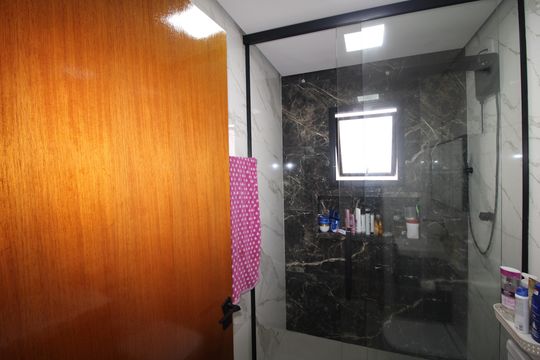 Banheiro de casa à venda com 4 quartos, 220m² em Imirim, São Paulo