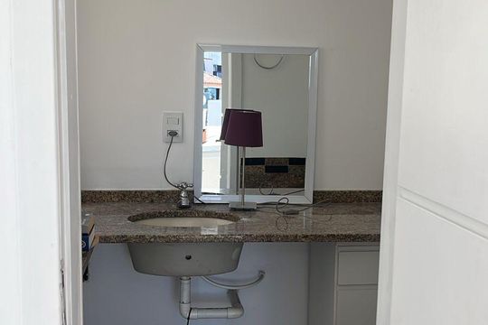 Banheiro 1 de apartamento para alugar com 2 quartos, 138m² em Bom Fim, Porto Alegre
