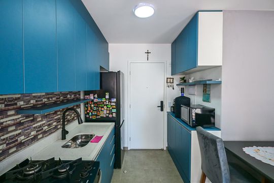 Cozinha de apartamento à venda com 2 quartos, 38m² em Paraíso do Morumbi, São Paulo