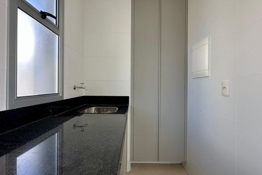 Apartamento à venda com 2 quartos, 108m² em Lourdes, Belo Horizonte