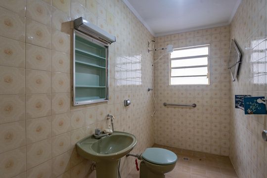 Banheiro de apartamento para alugar com 1 quarto, 40m² em Liberdade, São Paulo