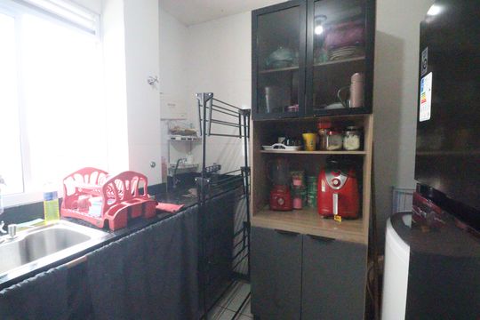 Cozinha de apartamento para alugar com 2 quartos, 44m² em Jardim das Margaridas, Salvador