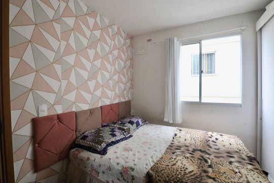 Quarto 1 de apartamento para alugar com 2 quartos, 44m² em Jardim das Margaridas, Salvador