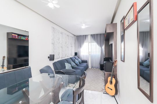 Casa à venda com 2 quartos, 119m² em Vila Chuca, São Paulo