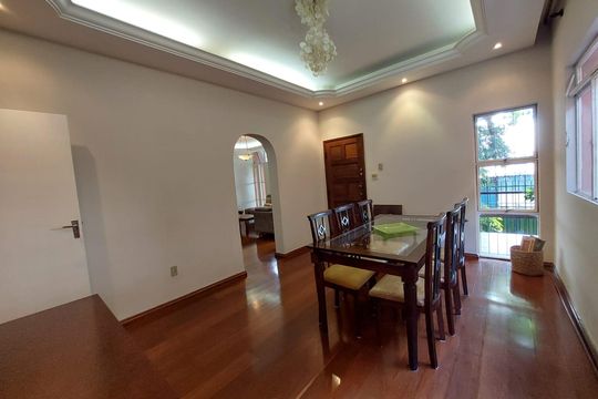 sala de casa à venda com 5 quartos, 193m² em Jardim America, Belo Horizonte