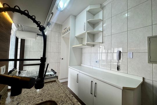 Cozinha de apartamento à venda com 2 quartos, 67m² em Vila Santo Antonio, Guarulhos