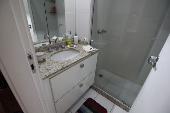 Banheiro Social de apartamento à venda com 3 quartos, 94m² em Freguesia (jacarepaguá), Rio de Janeiro