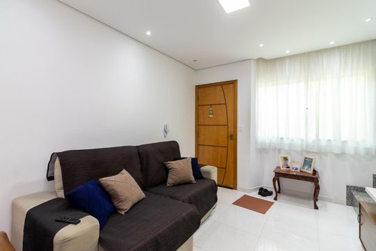 Sala de Estar de casa de condomínio à venda com 2 quartos, 67m² em Vila Aurora (zona Norte), São Paulo