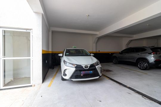 Garagem de casa de condomínio à venda com 2 quartos, 67m² em Vila Aurora (zona Norte), São Paulo