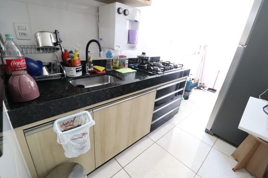 Cozinha de apartamento para alugar com 2 quartos, 55m² em Jardim Ipanema, Uberlândia