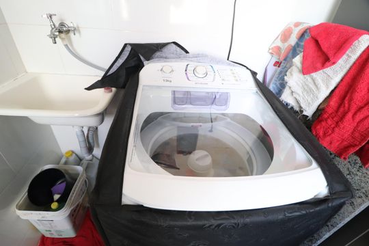 Cozinha e Área de Serviço de apartamento para alugar com 2 quartos, 55m² em Jardim Ipanema, Uberlândia