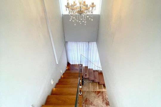 Escada de apartamento à venda com 4 quartos, 340m² em Aclimação, São Paulo