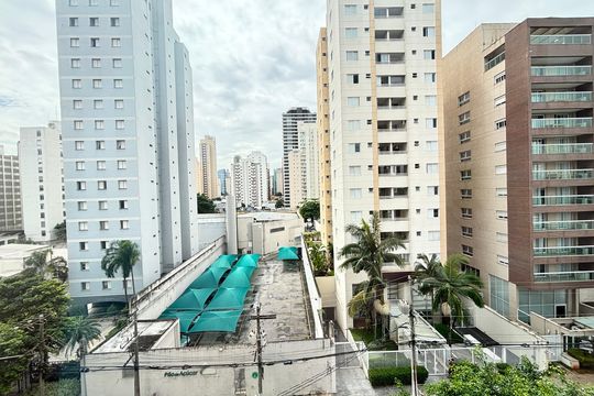 Vista de apartamento à venda com 1 quarto, 75m² em Vila Olímpia, São Paulo