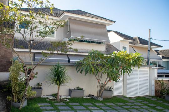 Casa à venda com 3 quartos, 375m² em Pechincha, Rio de Janeiro