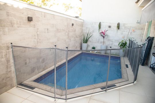 Casa à venda com 3 quartos, 375m² em Pechincha, Rio de Janeiro