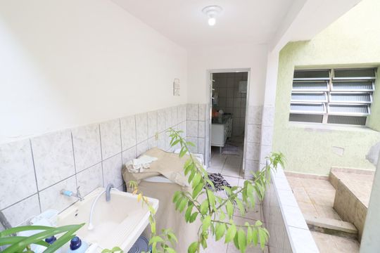Área de Serviço de casa à venda com 3 quartos, 265m² em Santo Antônio, Osasco