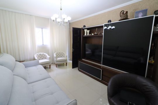 Sala de casa à venda com 3 quartos, 265m² em Santo Antônio, Osasco
