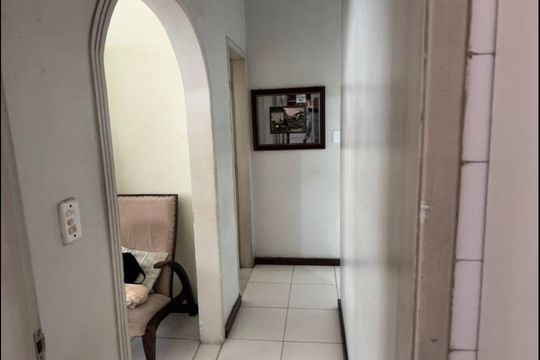 Corredor de apartamento para alugar com 3 quartos, 142m² em Pituba, Salvador