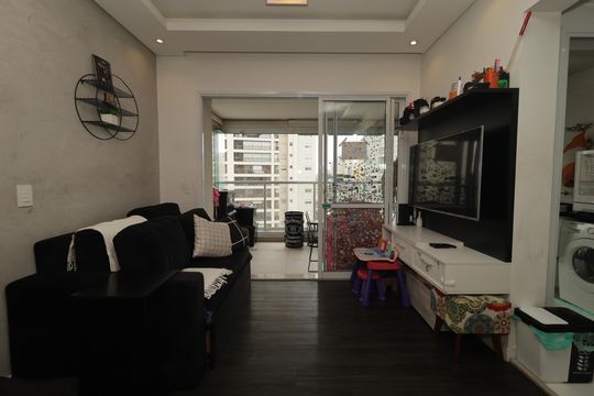 Sala de apartamento à venda com 2 quartos, 76m² em Aclimação, São Paulo